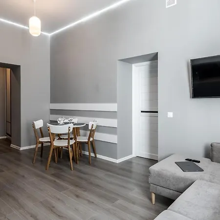 Inshiapartments On Popovycha Str リヴィウ