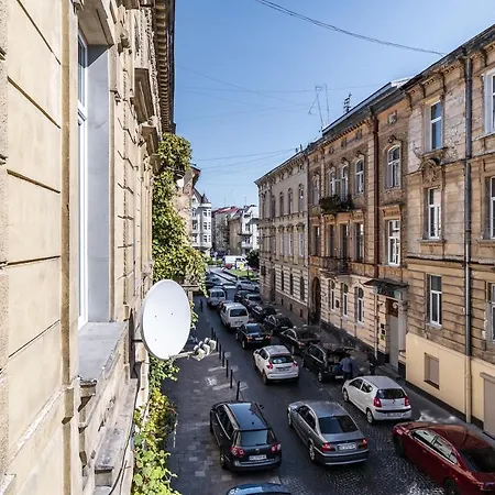 Апартаменты Inshiapartments On Popovycha Str Львов