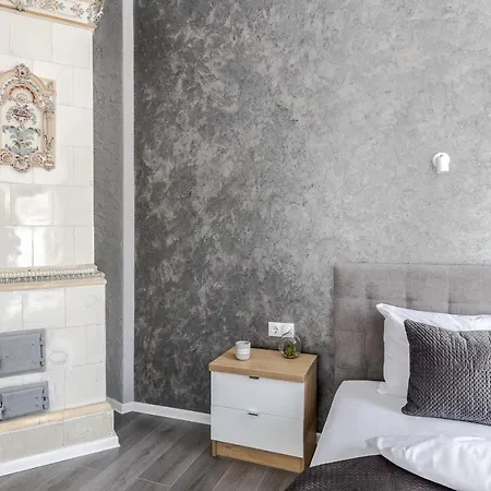 Апартаменты Inshiapartments On Popovycha Str *