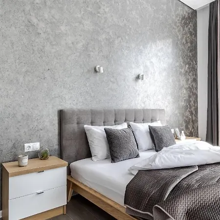 Inshiapartments On Popovycha Str * Lviv