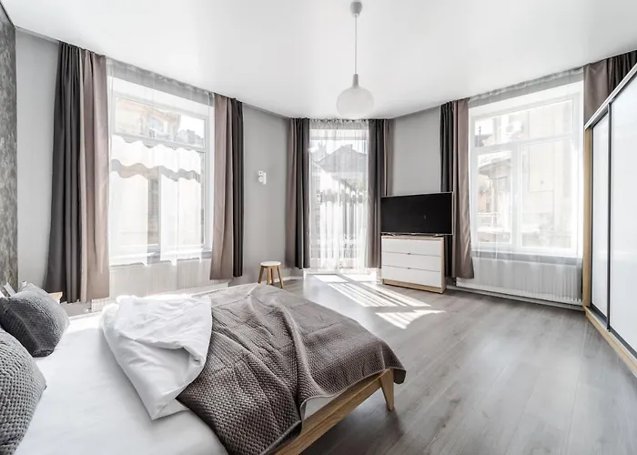 Inshiapartments On Popovycha Str Apartamento